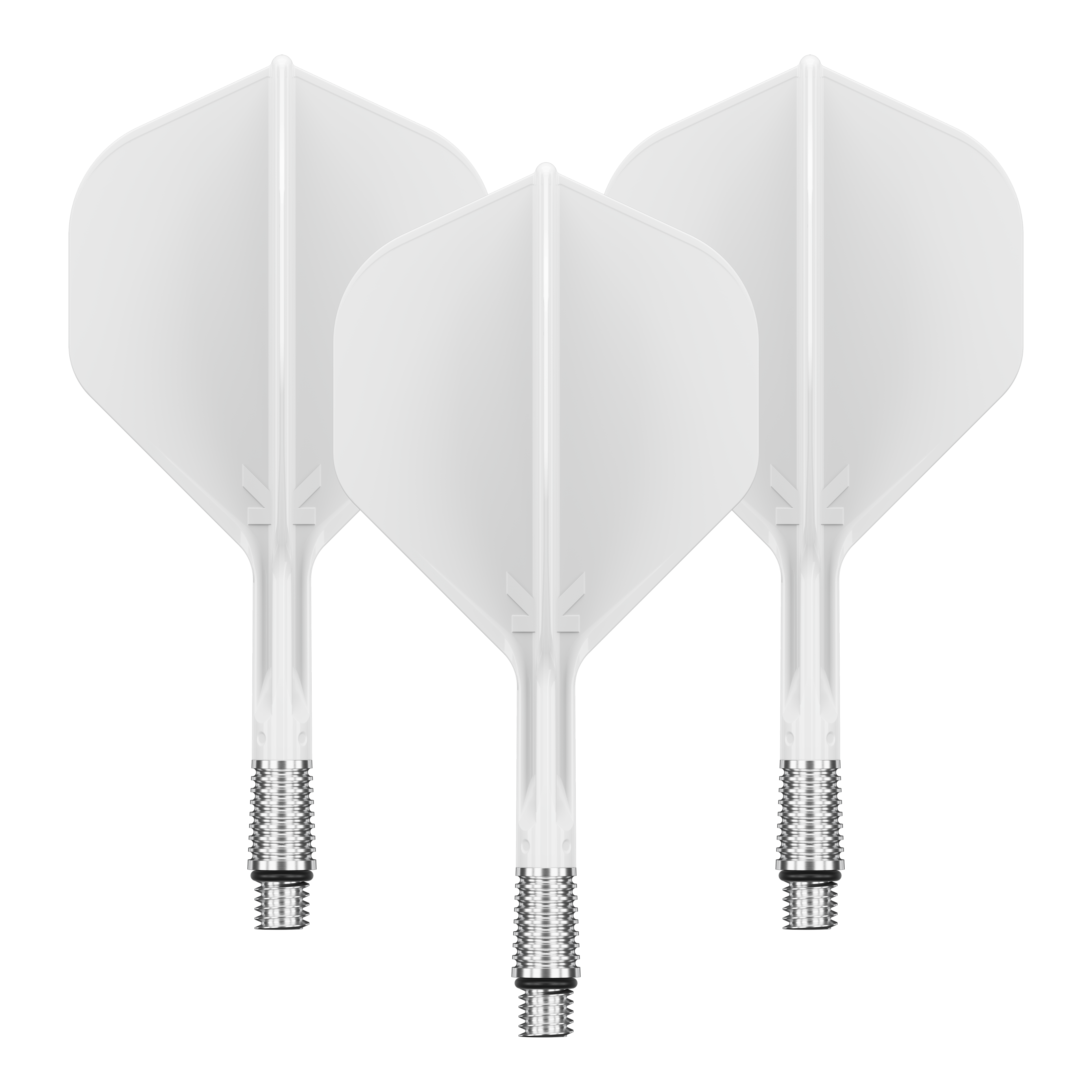 Abgebildet ist ein Set mit weißen Dart Flights. Die Flights haben eine geschätzte Länge von 26 mm.