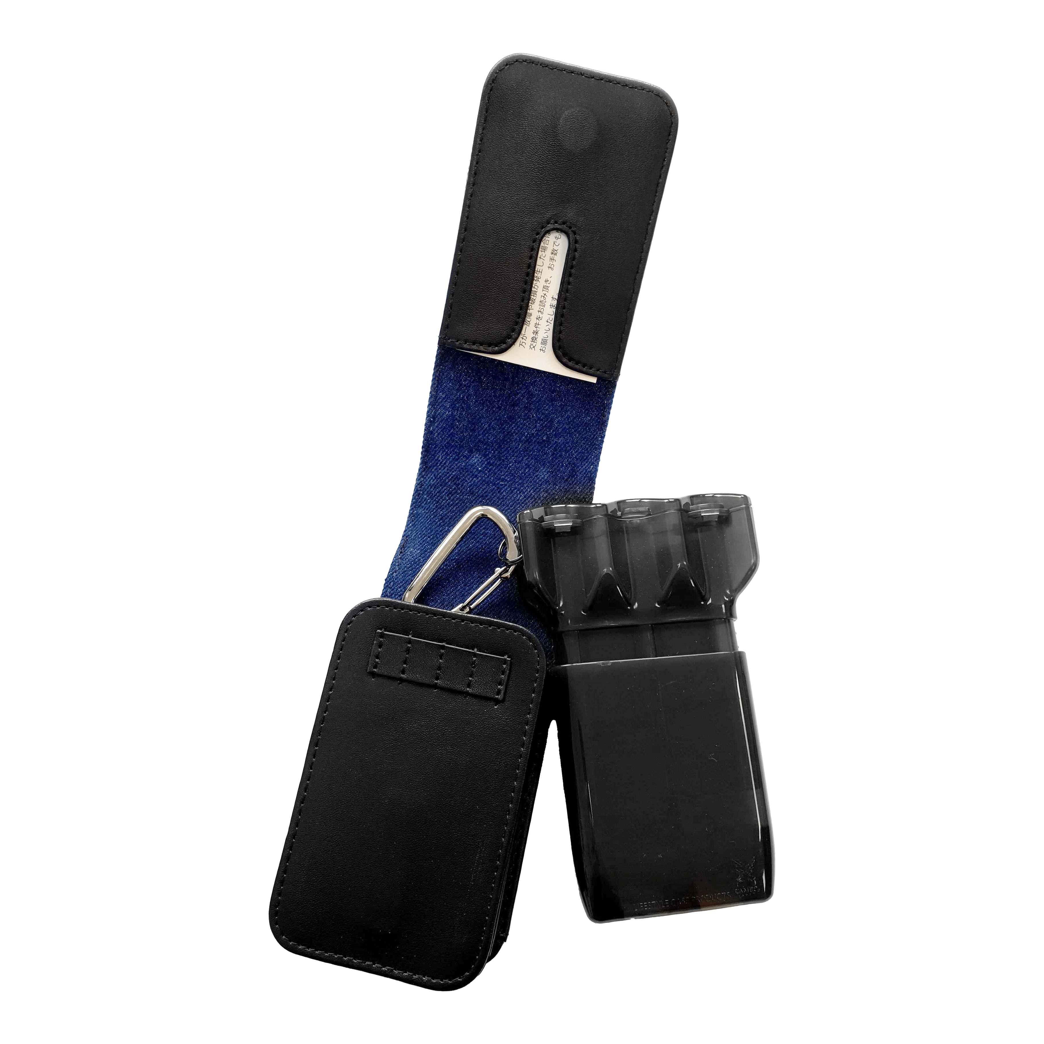 Étui à fléchettes en denim Cameo Acento Auf dem Bild ist ein schwarzes Dart-Etui mit blauem Innenfutter zu sehen. Das Etui ist geöffnet und zeigt einen darin befindlichen schwarzen Behälter für Darts.