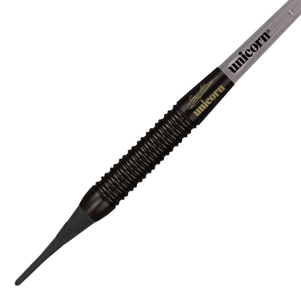 23662_Unicorn_Gary_Anderson_Black_Brass_Softdarts_2 Dies ist ein Unicorn Gary Anderson Black Brass Softdart mit einem Gewicht von 18g. Der Dart hat einen schwarzen, geriffelten Griffbereich und einen schwarzen Kunststoffspitze.