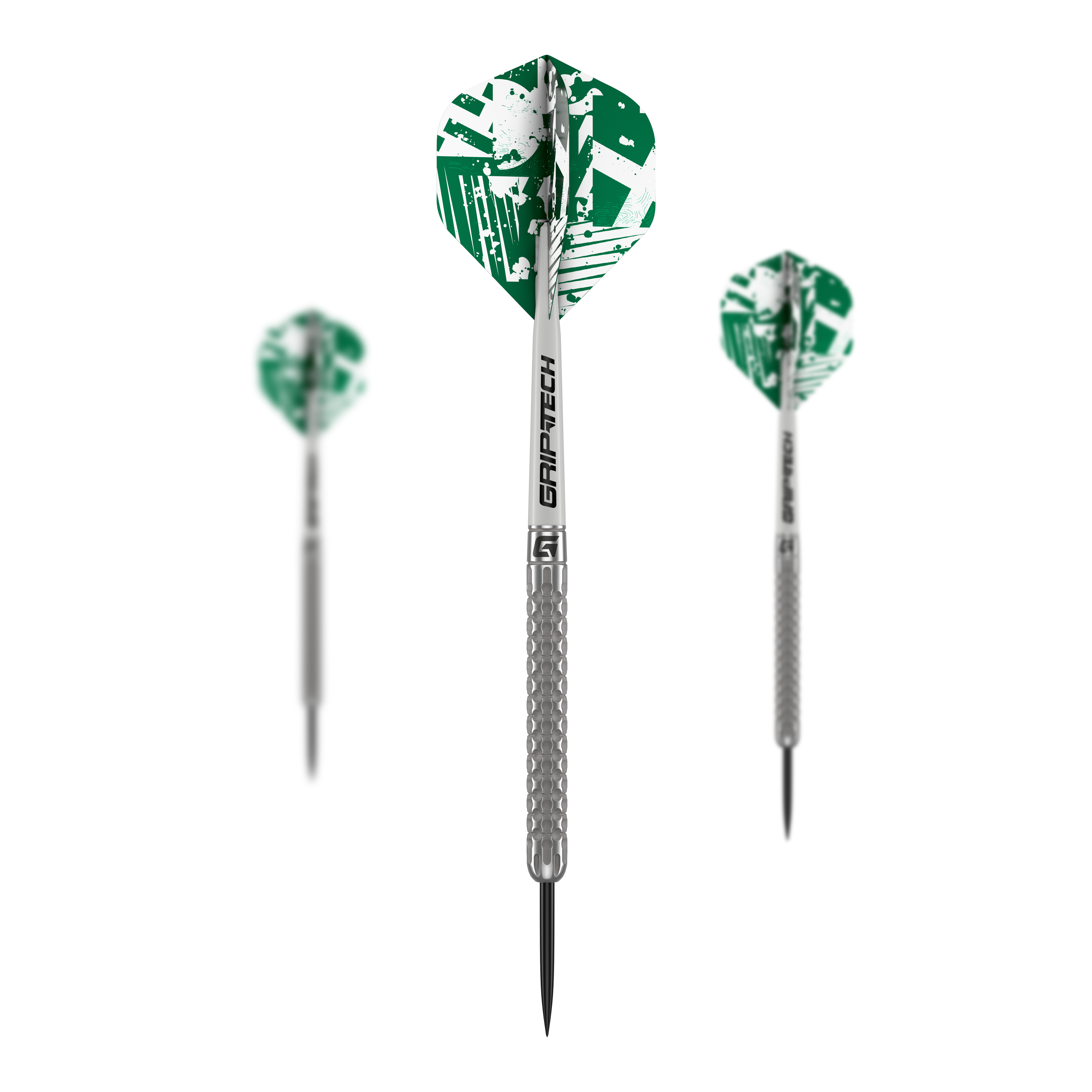 Fléchettes GOAT Fairway V1 en acier tungstène Das Bild zeigt drei GOAT Fairway V1 Tungsten Steeldarts mit grünen und weißen Flights. Die Darts haben silberne Griffe mit strukturiertem Muster und schwarzer Spitze.