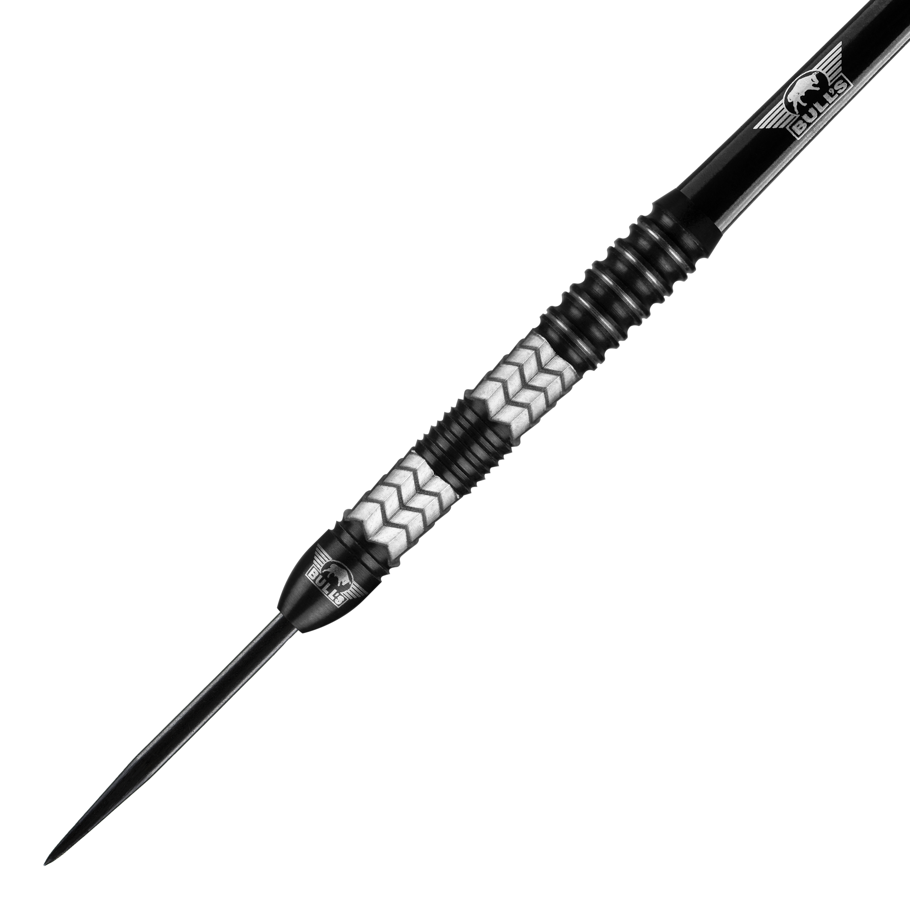 Fléchettes en acier Bulls NL Luna Triton Das Bild zeigt einen Bulls NL Luna Triton Steeldart. Der Dart hat ein silbernes und schwarzes Design mit einem gezackten Muster am Griff.