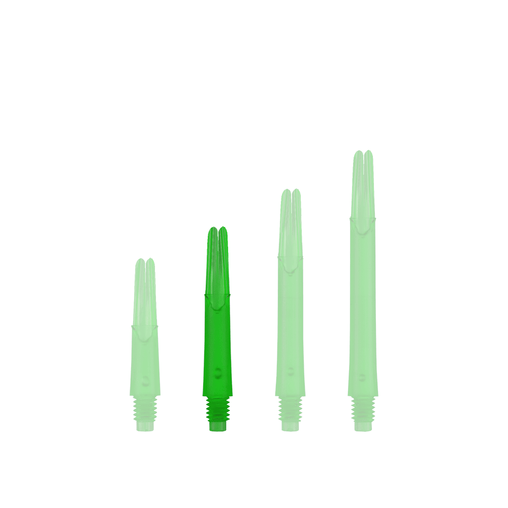 Arbres en L verrouillés droits - Verts Auf dem Bild sind vier grüne, durchsichtige Kunststoff-Dartschäfte in unterschiedlicher Länge zu sehen. Sie stehen nebeneinander aufrecht auf einem grünen Hintergrund.
