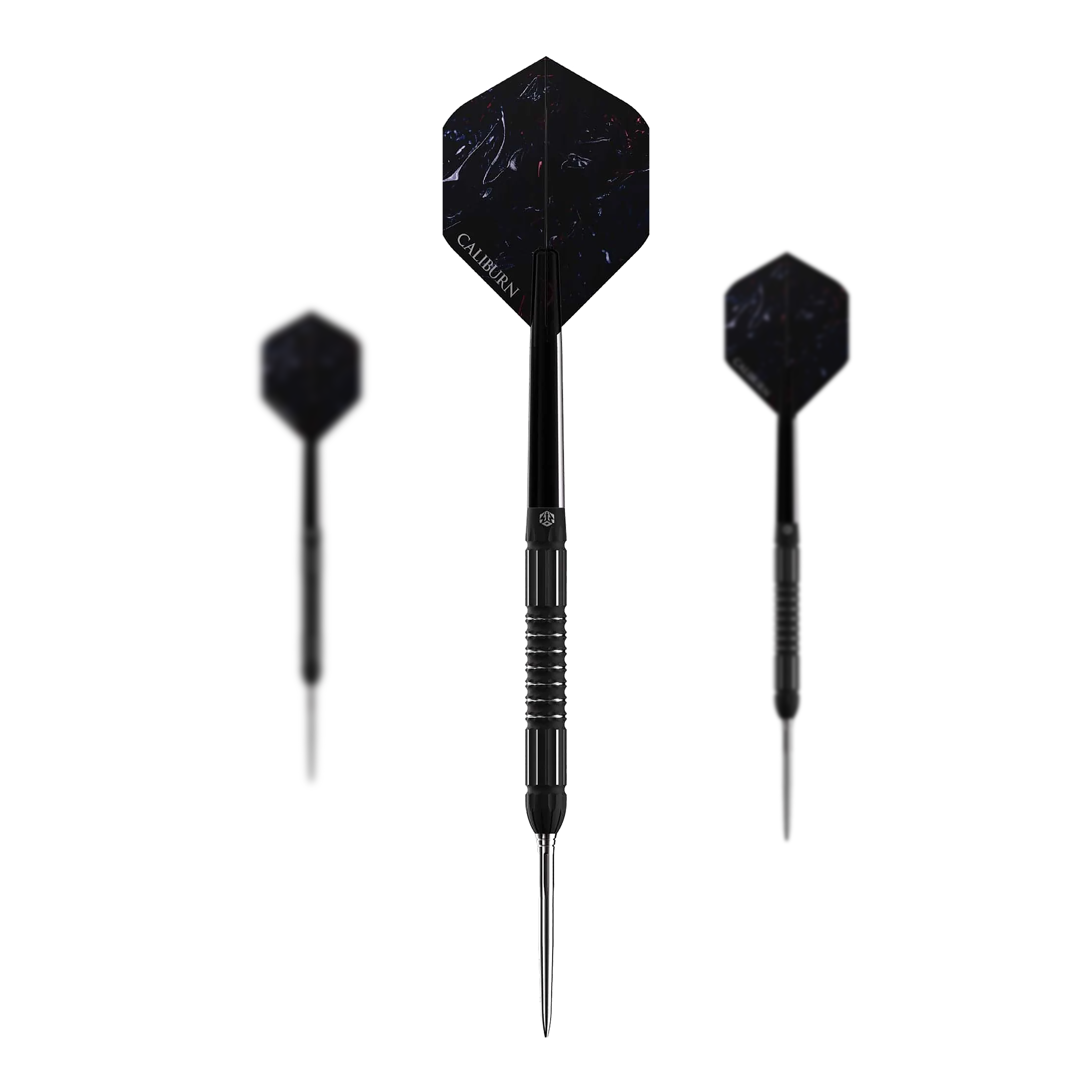 Fléchettes en acier Caliburn Sword S2 Das Bild zeigt drei schwarze Steeldarts des Produkts „Caliburn Sword S2 Steeldarts“. In der Mitte ist ein Dartpfeil von vorne zu sehen, links und rechts sind sie von der Seite dargestellt.