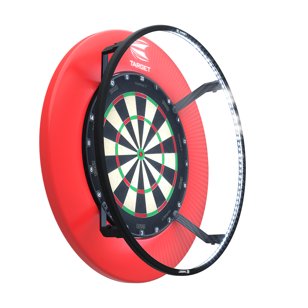 Système d'éclairage de cible de fléchettes Target CORONA Vision LED Das Bild zeigt das Target CORONA Vision LED Dartboard-Beleuchtungssystem an einer Dartscheibe montiert. Ein LED-Ring sorgt für eine gleichmäßige Ausleuchtung der gesamten Spielfläche.