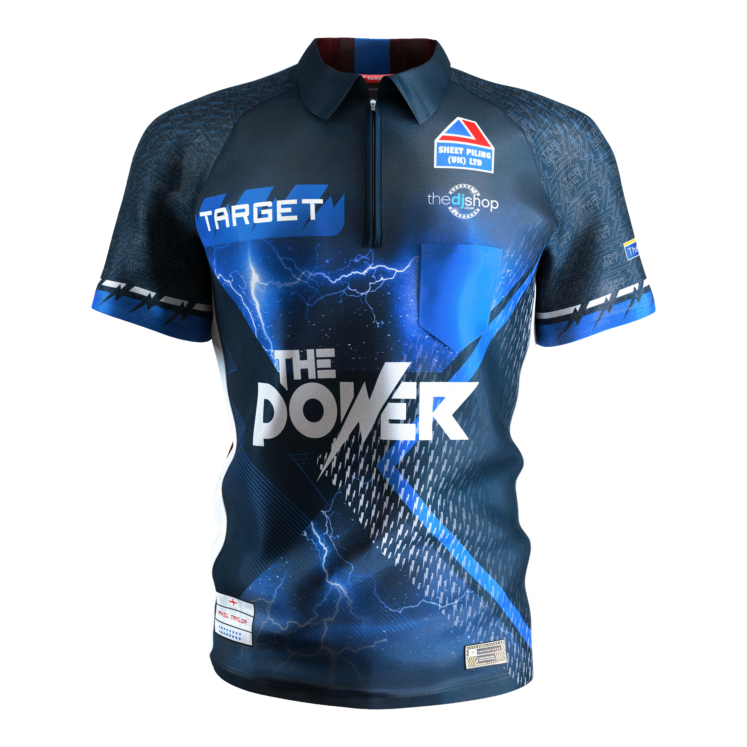 Maillot de fléchettes Target Coolplay Phil Taylor 2025 Das Bild zeigt das "Target Coolplay Phil Taylor 2025 Dartshirt" in dunklem Blau mit auffälligen Blitz- und Schriftzug-Designs. Auf der Vorderseite stehen die Worte "THE POWER" und verschiedene Logos.