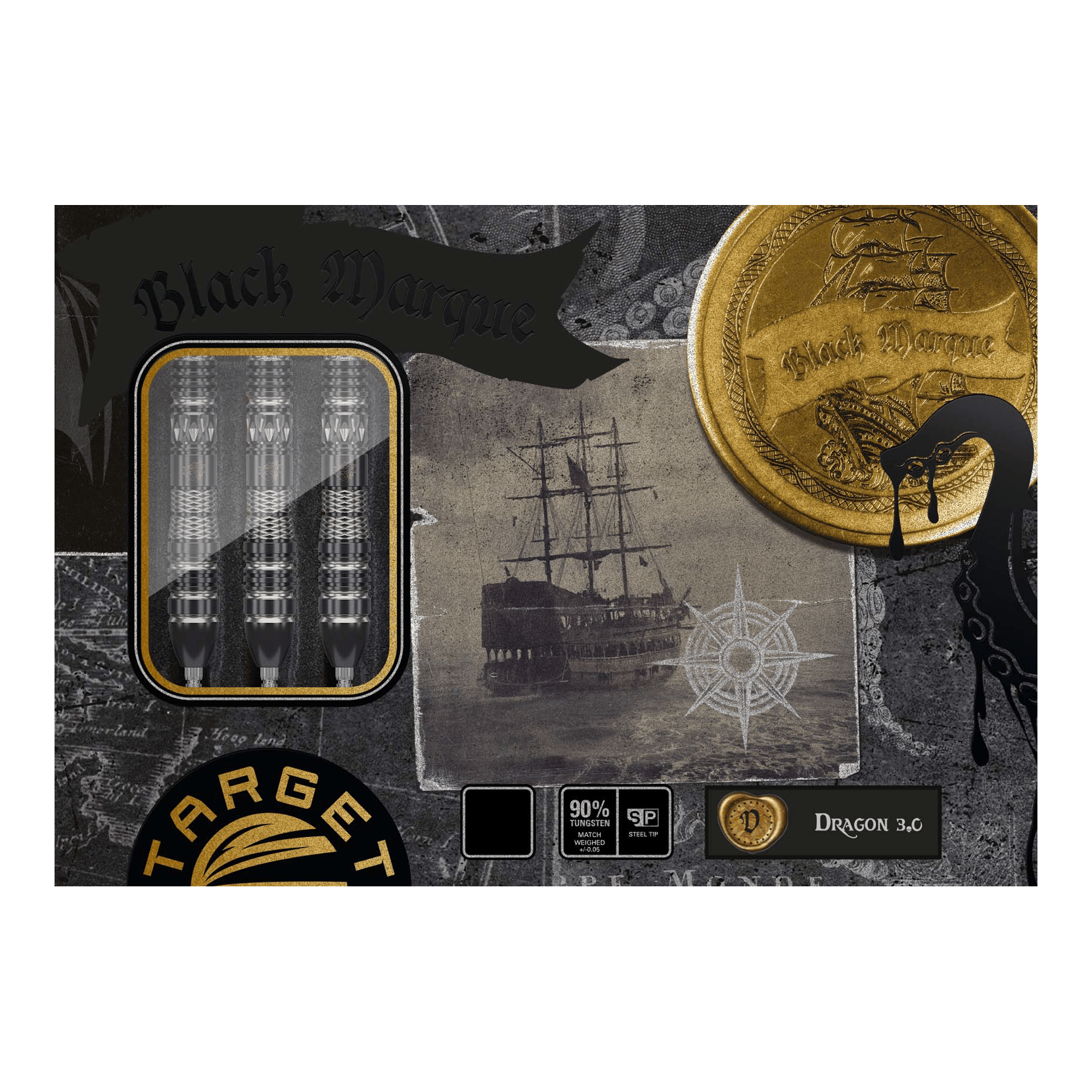 Fléchettes en acier Target Black Marque Dragon 3 Swiss Point Das Bild zeigt die Verpackung der "Target Black Marque Dragon 3 Swiss Point Steeldarts". Auf der Verpackung sind die Darts, ein historisches Segelschiff und ein goldener Münzmotivs zu sehen.