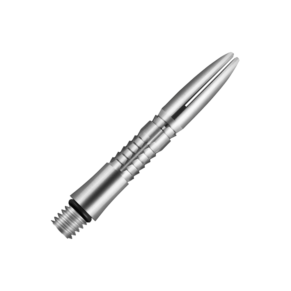 Tiges en titane Shot Mako Das Bild zeigt eine silberne, metallische Dartspitze mit feinen Rillen und glatter Oberfläche. Sie besteht aus Titan und hat ein modernes, schlankes Design.
