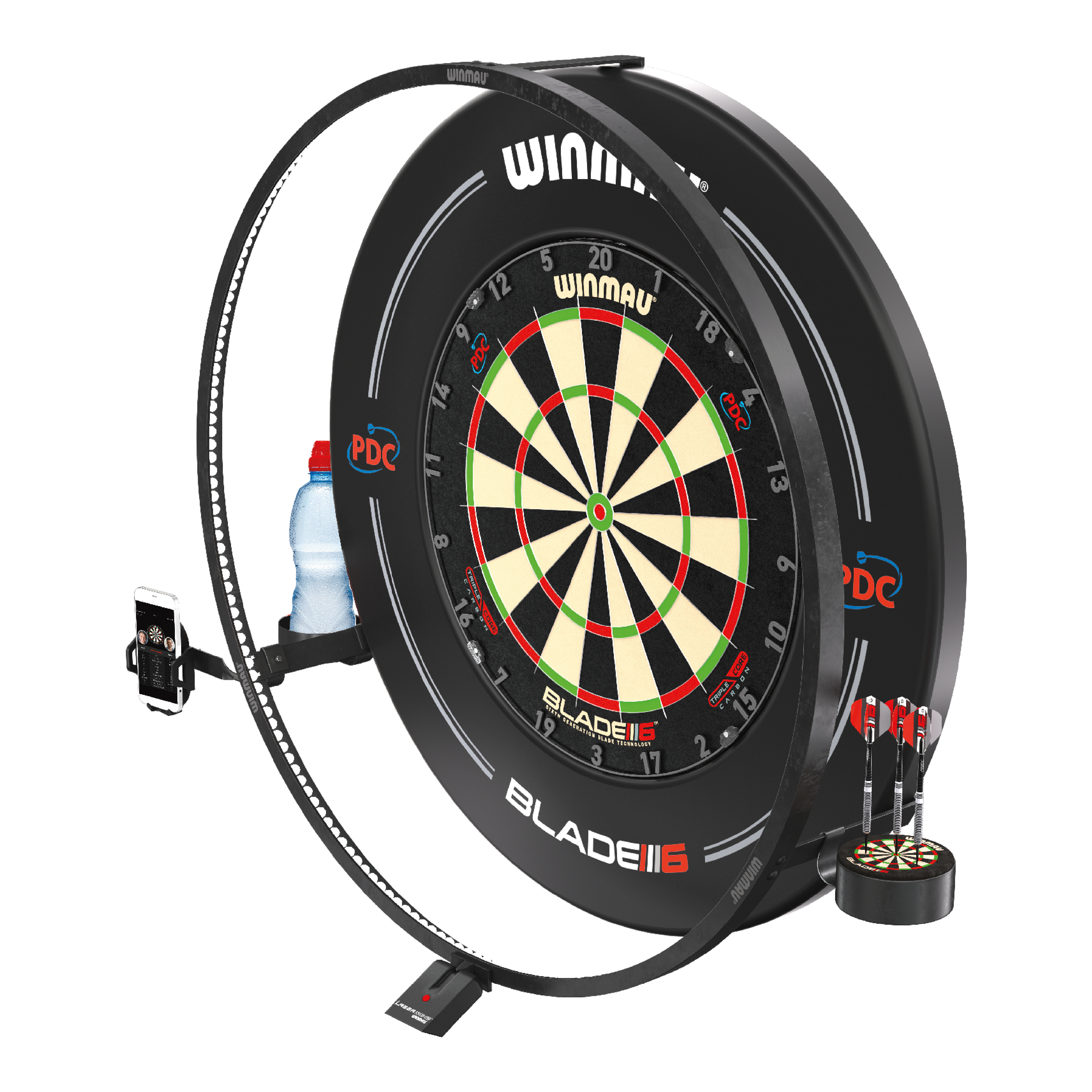 Ensemble d'accessoires plasma Winmau Das Bild zeigt das Winmau Plasma Zubehör Set rund um eine Dartscheibe. Es enthält eine LED-Beleuchtung, Halterungen für ein Handy, eine Trinkflasche und Dartpfeile.