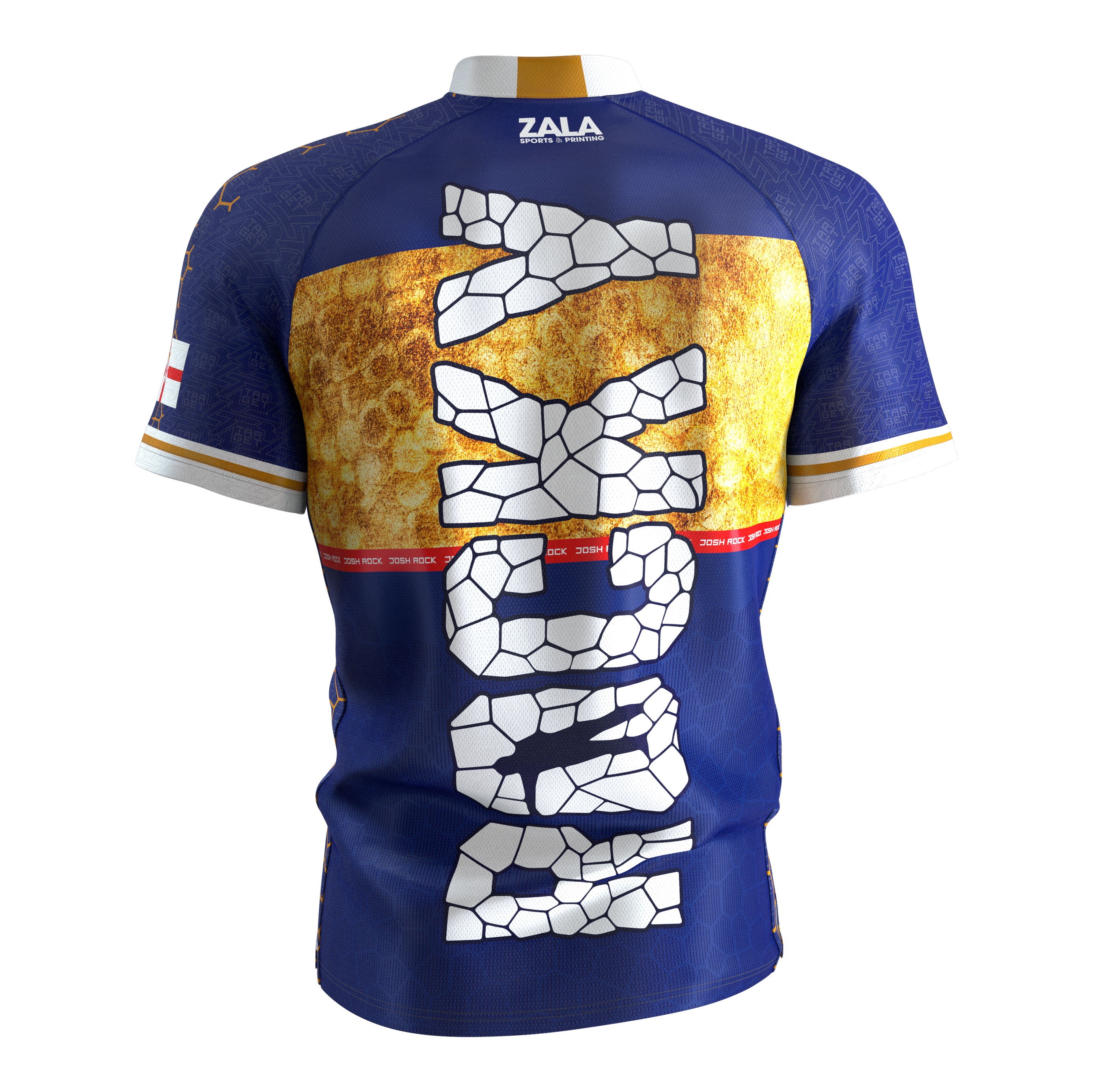T-shirt Target Coolplay Josh Rock Dart 2025 Dies ist das "Target Coolplay Josh Rock Dartshirt 2025" in blauer Farbe mit gelben und weißen Akzenten. Auf der Rückseite befindet sich ein auffälliger grafischer Schriftzug in weißem Mosaik-Design.