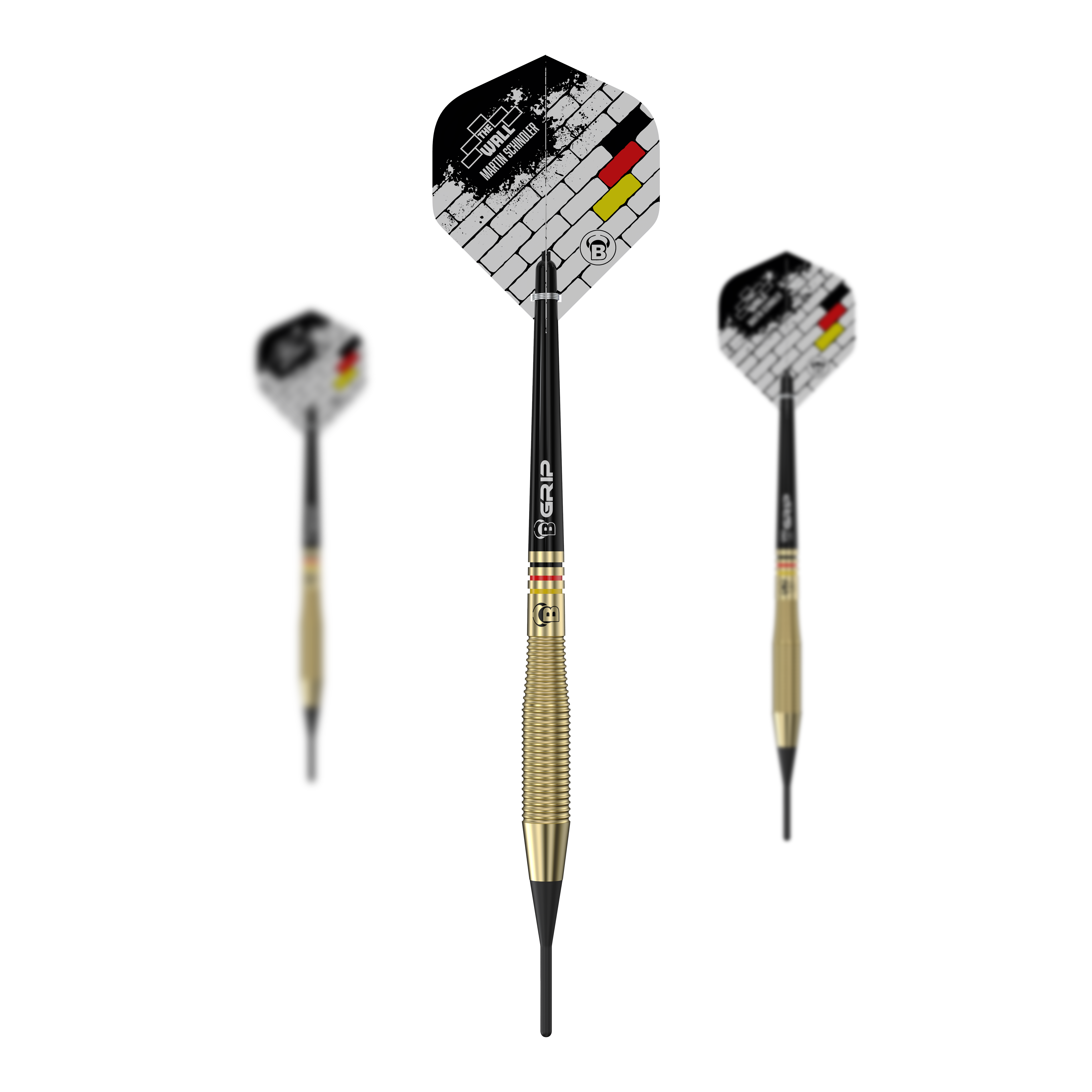 Fléchettes en laiton Bulls Martin Schindler The Wall - 18 g Das Bild zeigt drei Softdarts des Modells "Bulls Martin Schindler The Wall Brass" mit einem Gewicht von 18g. Die Flights sind mit einem Mauer-Design und den Farben der deutschen Flagge verziert.