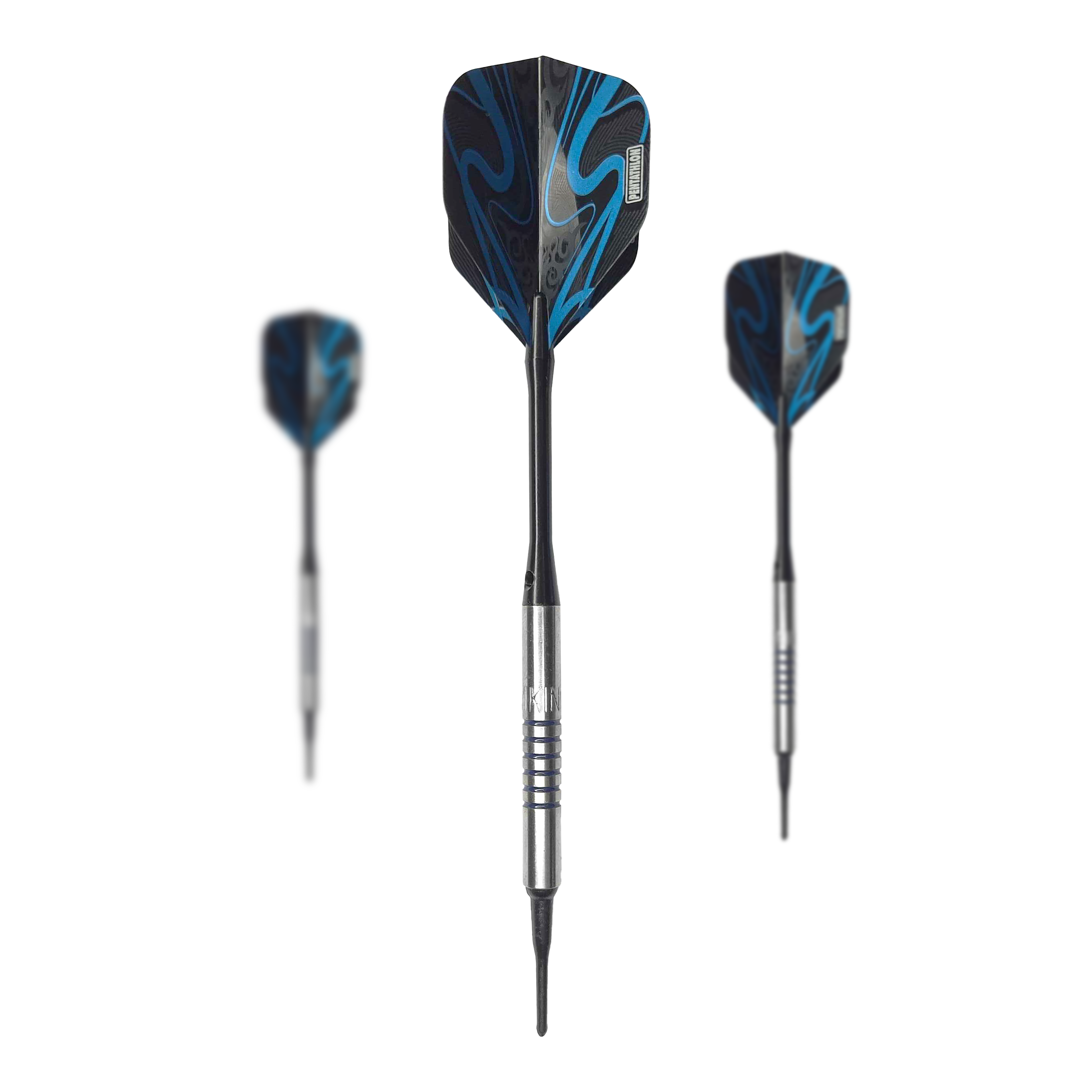 Fléchettes souples McDart 85 Tungstène V19 - 16,5 g Auf dem Bild sind drei Softdarts des Modells "McDart 85er Tungsten V19" mit einem Gewicht von 16,5g zu sehen. Die Darts haben silberne Barrels und schwarze Flights mit blauen Verzierungen.