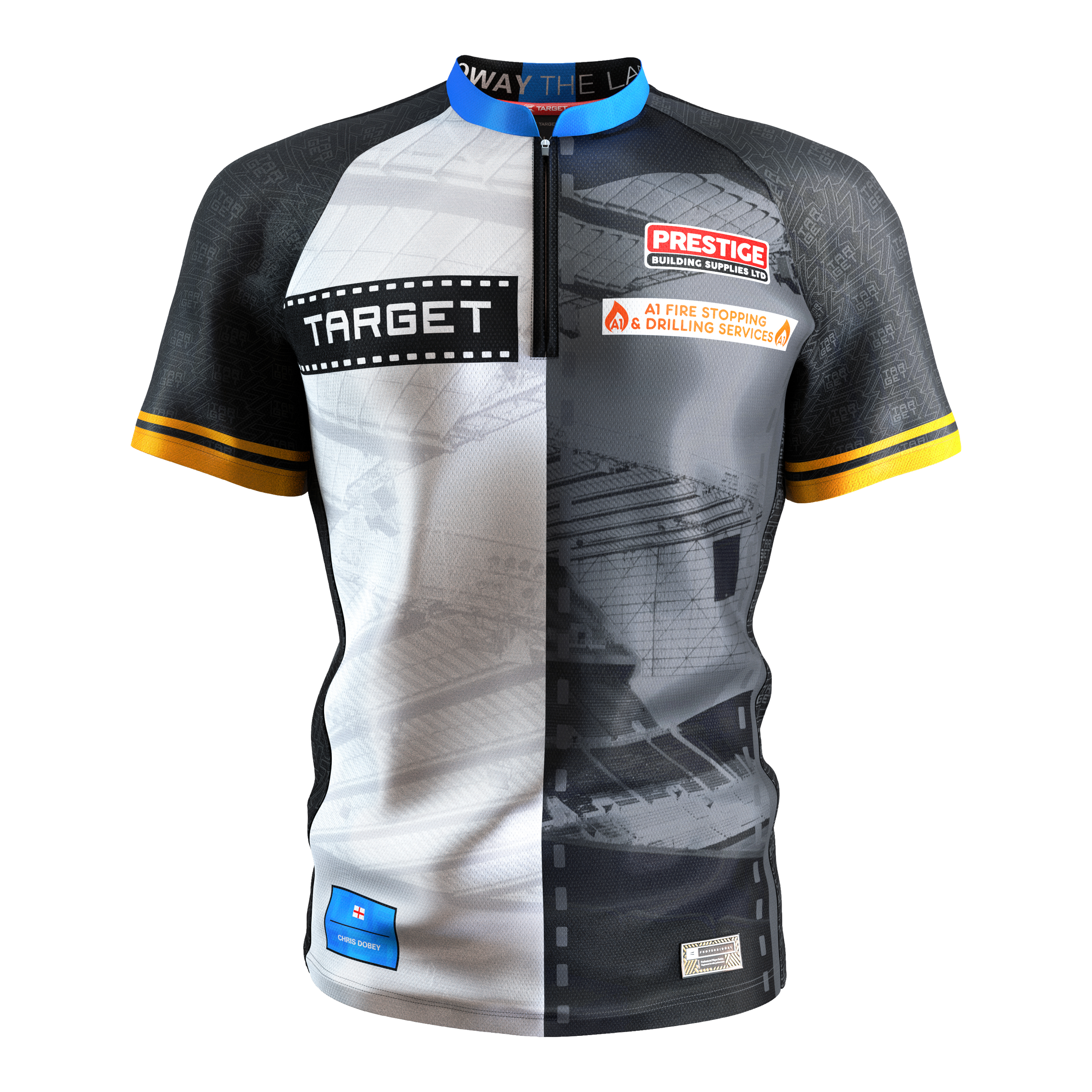 Maillot de fléchettes Target Coolplay Chris Dobey 2025 Das Bild zeigt das "Target Coolplay Chris Dobey 2025 Dartshirt" mit auffälligen Sponsorenlogos auf der Vorderseite. Das Trikot hat ein modernes Design in Schwarz, Weiß und Grau mit gelben Streifen an den Ärmeln.