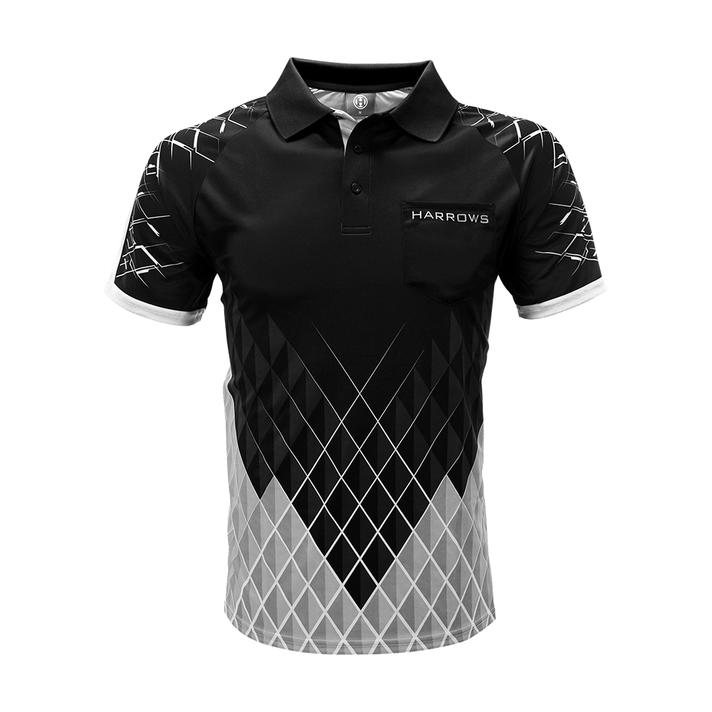 HRS-26432_Harrows_Paragon_Dartshirt_Weiss_1 Das Bild zeigt ein Harrows Paragon Dartshirt in Weiß mit modernen, grafischen Mustern in Schwarz und Grau. Auf der linken Brust befindet sich eine Tasche mit dem Harrows-Logo.