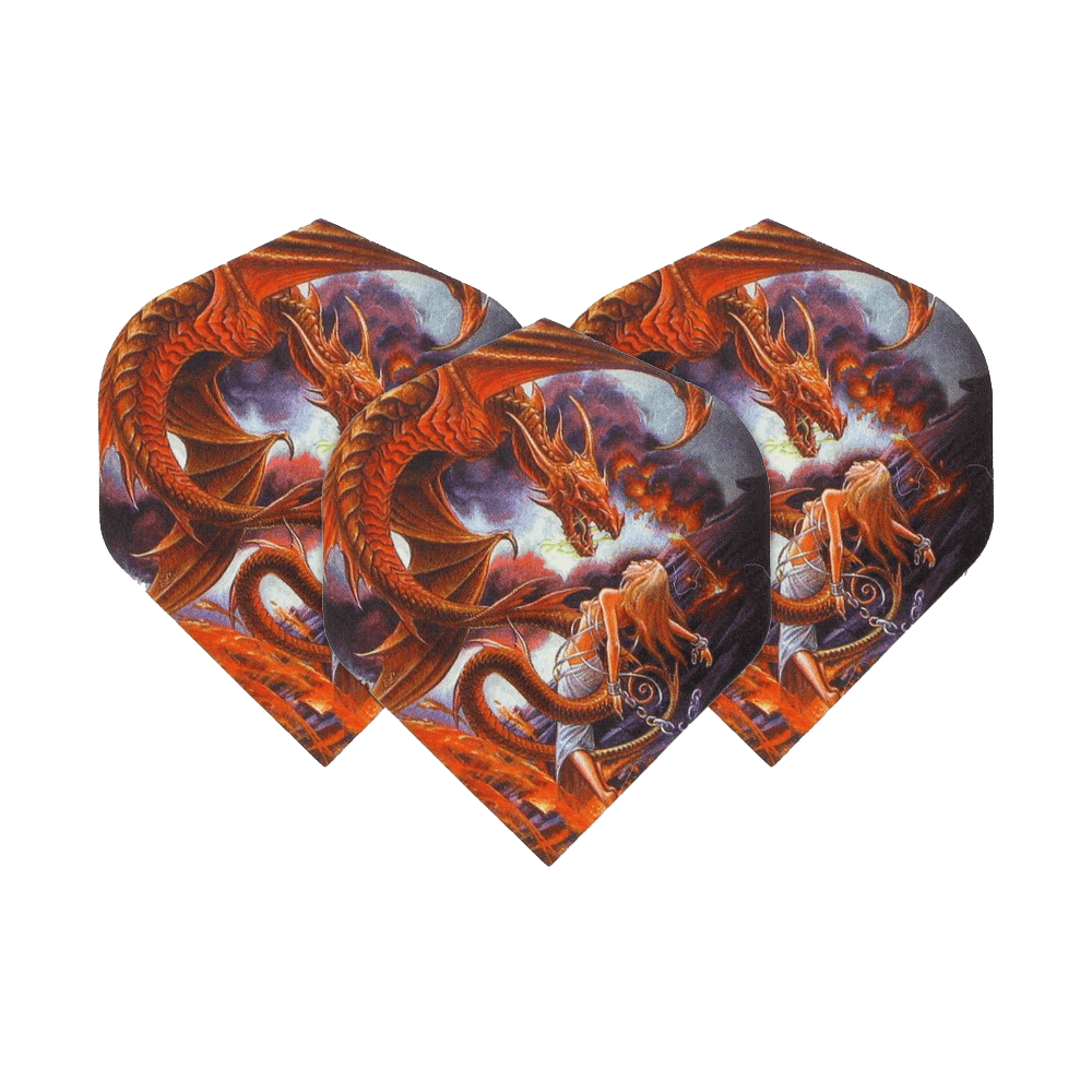 Forge d'Alchimie du Vésuve n°2 Vols Standard Das Bild zeigt drei Dart-Flights mit einem fantasievollen Drachenmotiv. Auf den Flights ist ein roter Drache über einer Frau und feuriger Landschaft abgebildet.