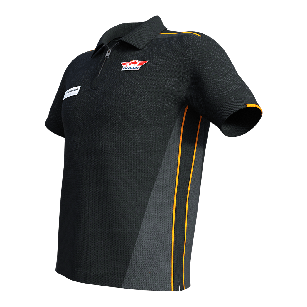 Maillot de match Bulls NL Dirk Van Duijvenbode 2025 Dieses Bild zeigt das Bulls NL Dirk Van Duijvenbode Matchshirt 2025. Das Shirt ist überwiegend schwarz mit gelben Akzenten und besitzt einen kurzen Reißverschluss am Kragen.