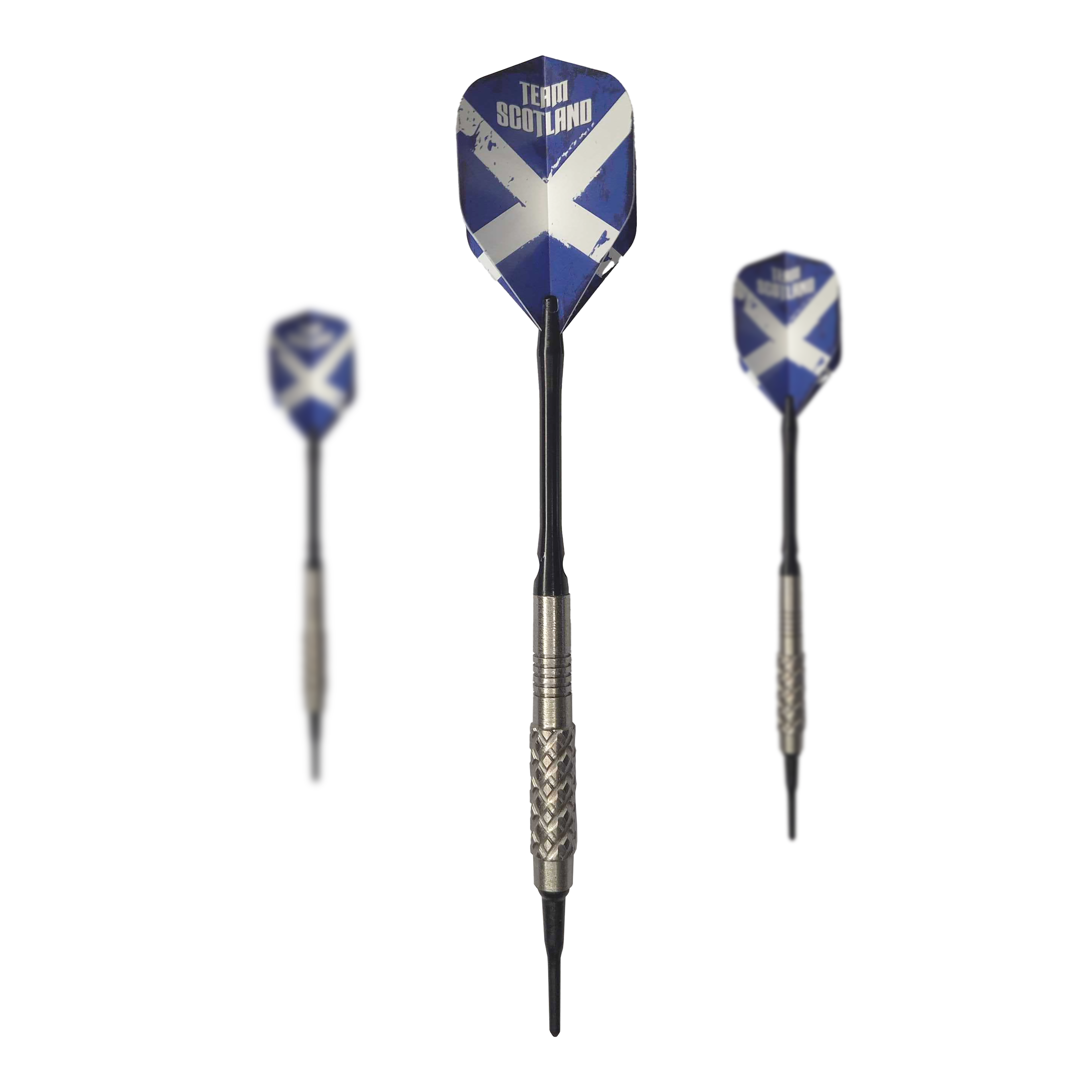 Fléchettes souples McDart 85 Tungstène V4 - 16 g Das Bild zeigt drei Softdarts des Produkts "McDart 85er Tungsten V4" mit einem Gewicht von 16g. Die Flights sind blau mit einem weißen Kreuz und der Aufschrift "Team Scotland" gestaltet.