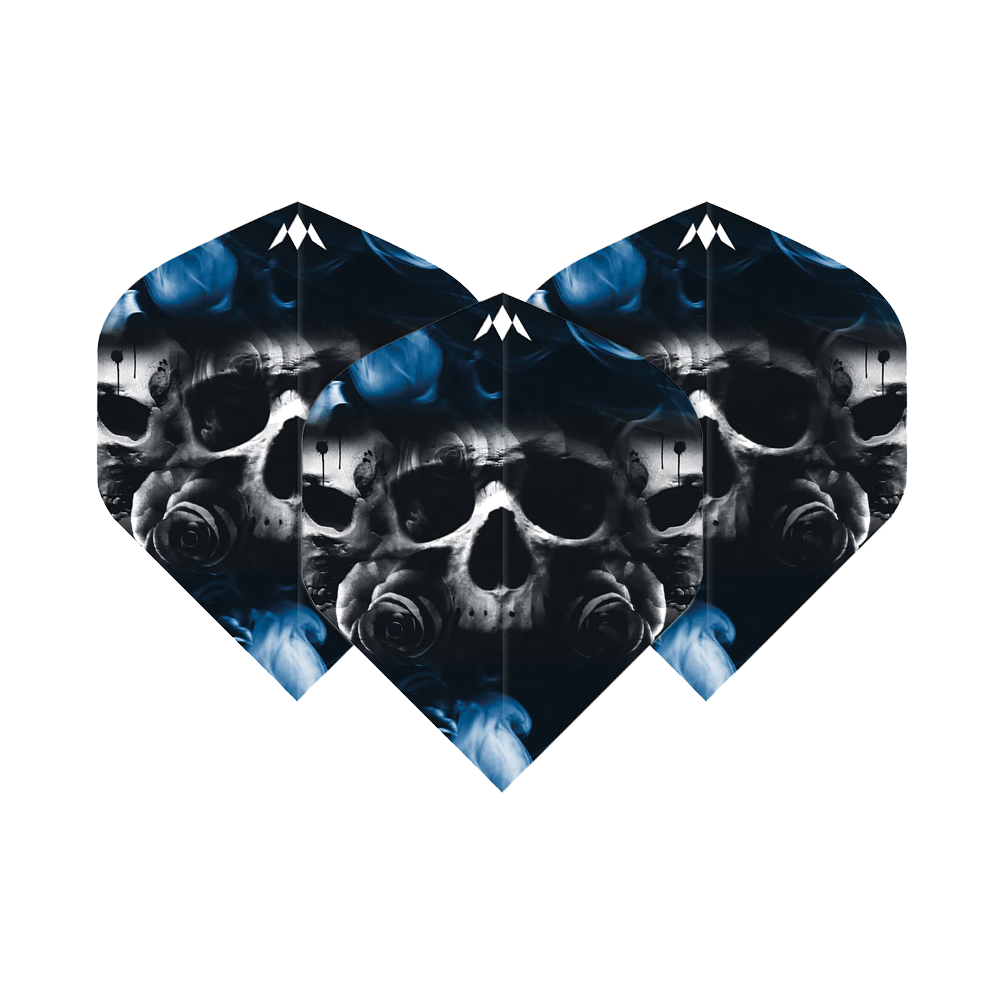 Mission Solo Shaun McDonald No2 Vols Standard Das Bild zeigt drei Dartflights mit einem Totenkopf und blauen Raucheffekten als Motiv. Die Flights sind das Produkt "Mission Solo Shaun McDonald No2 Standard Flights".