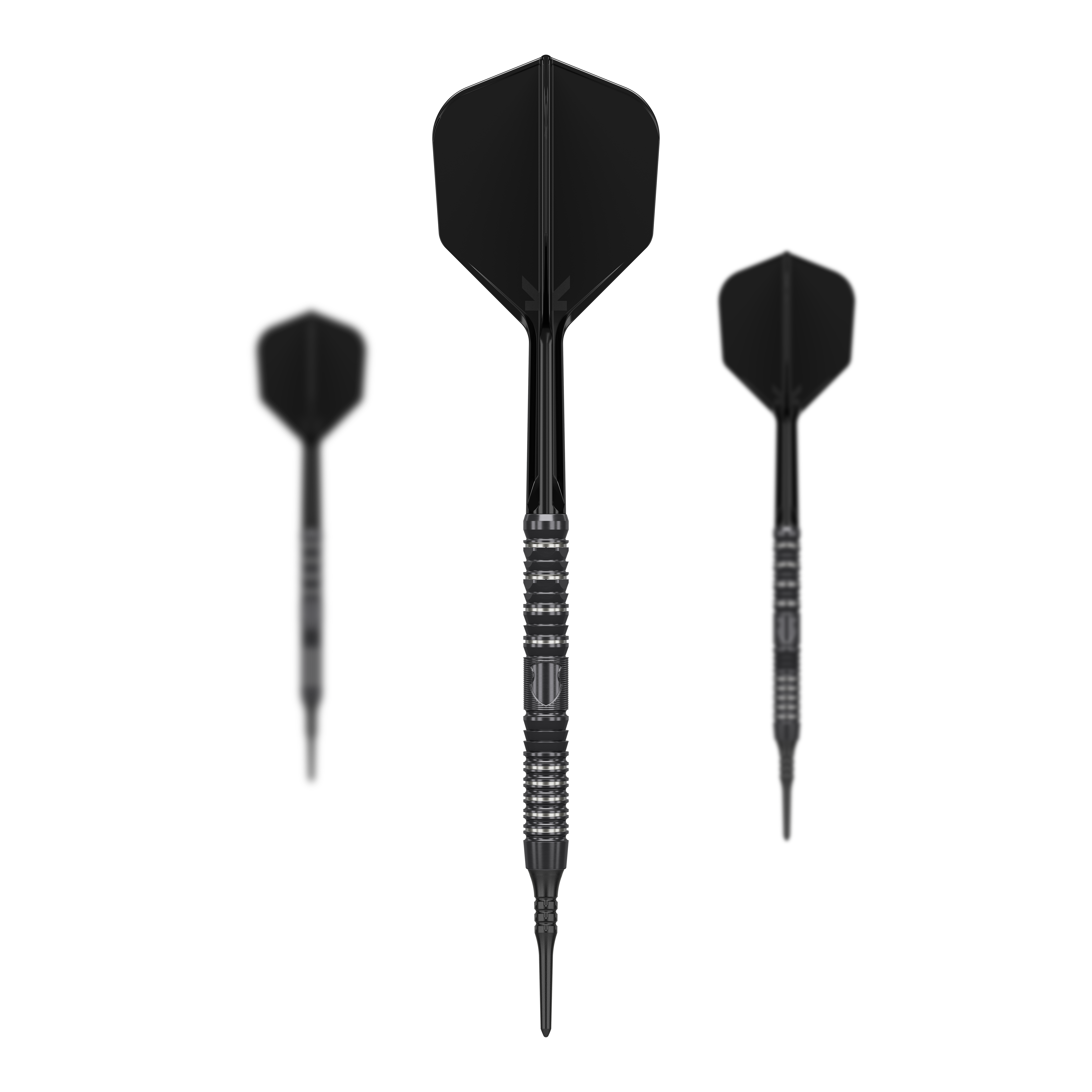 Fléchettes souples Target Japan Black Marque Draco GEN2 - 20 g Das Bild zeigt drei schwarze Softdarts mit unterschiedlich großen Flights. In der Mitte befindet sich der Target Japan Black Marque Draco GEN2 Softdart mit einem Gewicht von 20g.