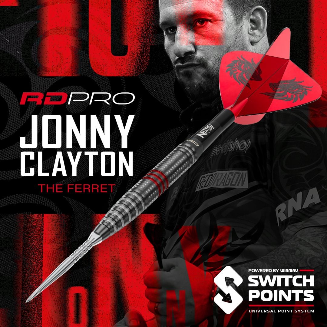 Fléchettes en acier Red Dragon Jonny Clayton RD-PRO Switch Point Zu sehen sind Red Dragon Jonny Clayton RD-PRO Switch Point Steeldarts. Das Bild fokussiert auf die präzise Verarbeitung und das Design der Dartpfeile.