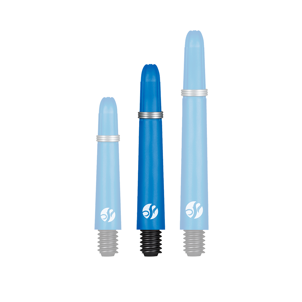 Tiges en carbone Shot Koi - Bleues Das Bild zeigt drei blaue Carbon-Schäfte in unterschiedlichen Längen. Jeder Schaft hat unten ein schwarzes Schraubgewinde und ein silbernes Ringdetail.