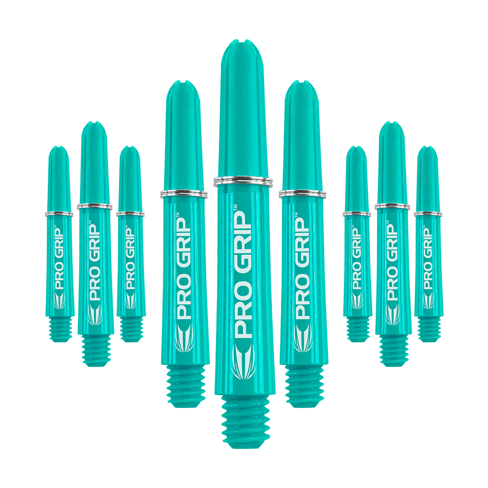 Tiges Target Pro Grip - 3 jeux - Aqua Das Bild zeigt neun türkisfarbene Dartschäfte mit der Aufschrift "PRO GRIP". Die Schäfte sind in einer Gruppe angeordnet und haben silberne Ringe.