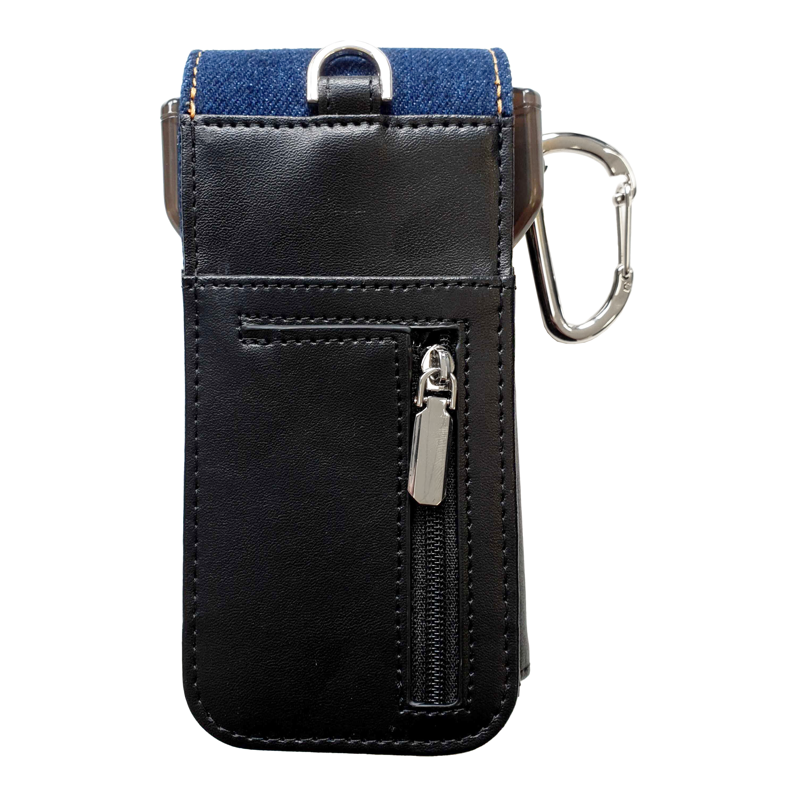 Étui à fléchettes en denim Cameo Acento Das Bild zeigt ein elegantes Dart-Etui aus schwarzem Leder mit einem Reißverschlussfach. Am oberen Rand befindet sich ein Karabinerhaken und ein Einsatz aus dunkelblauem Denim-Stoff.