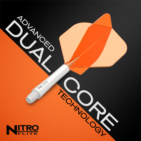 Ailettes Red Dragon Nitroflite à tige blanche et ailettes orange n° 2 Gezeigt wird das Produkt Red Dragon Nitroflite White Shaft Orange Flights No2. Es handelt sich um einen weißen Dart-Schaft mit orangefarbenen Flights.