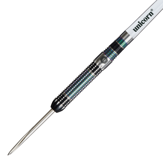 Fléchettes en acier Unicorn Iris Das Bild zeigt einen Unicorn Iris Steeldart mit einer spitzen Metallspitze und einem geriffelten Griff. Auf dem Schaft steht der Markenname "unicorn".