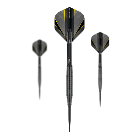 Fléchettes en acier Onyx Seren 4 du Dragon Rouge Das Bild zeigt drei schwarze Steeldarts mit gelben Akzenten und dem Namen „Red Dragon Seren 4 Onyx“. Die Pfeile haben strukturierte Griffe und moderne Flights.