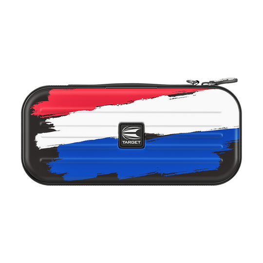 330002_Target_Takoma_Flag_Holland_Dartwallet_27JMgZY4cfwe7J Das Bild zeigt eine Darttasche mit dem Design der niederländischen Flagge in Rot, Weiß und Blau. In der Mitte befindet sich ein silbernes Target-Logo.