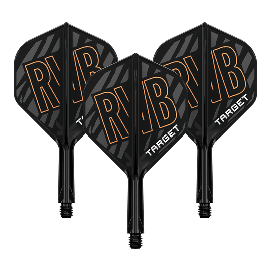 Système d'arbre de vol standard Target K-Flex Raymond Van Barneveld No2 Auf dem Bild sind drei schwarze Dart Flights mit dem orangefarbenen Schriftzug "RVB" zu sehen. Unten auf den Flights steht in weißer Schrift das Wort "TARGET".
