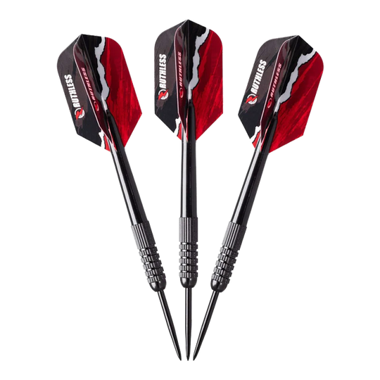 Das Bild zeigt drei Darts aus dem Ruthless Mini Desktop Dartboard Set. Die Darts haben schwarze Spitzen und auffällige schwarz-rote Flights.