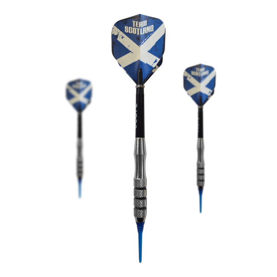 Fléchettes souples en laiton McDart Scottish Cross - 18 g Das Bild zeigt McDart Scottish Cross Brass Softdarts mit einem Gewicht von 18g. Die Darts sind für Softdartspieler geeignet.