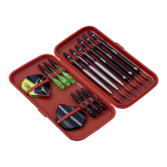 Étui à fléchettes Harrows Slimcase Das Bild zeigt ein rotes Dart-Etui, das verschiedene Darts und Zubehör enthält. Im Etui sind mehrere Dartpfeile, Flights und Ersatzteile ordentlich angeordnet.