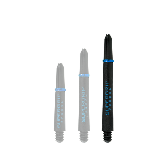 HR365_Harrows_Supergrip_Carbon_Shafts_Aqua_47mm_1 Das Bild zeigt drei Harrows Supergrip Carbon Shafts in der Farbe Aqua. Die Shafts sind unterschiedlich lang und stehen nebeneinander.
