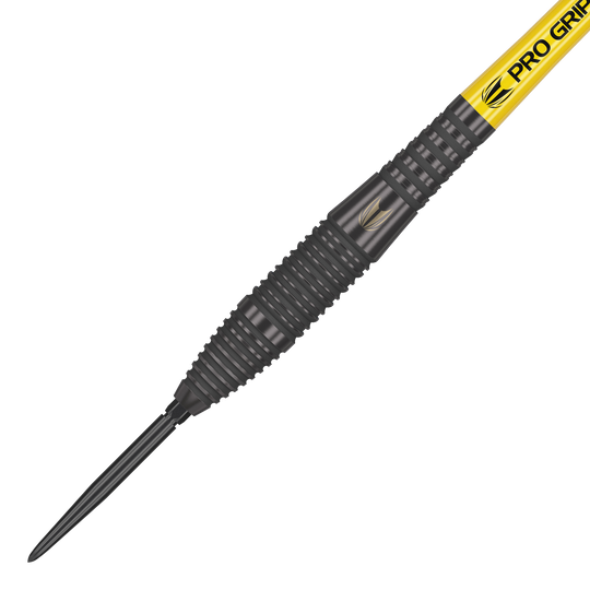 Fléchettes en acier Target Bolide Void 05 Swiss Point Das Bild zeigt einen Target Bolide Void 05 Swiss Point Steeldart. Der Dart hat eine schwarze, gerillte Oberfläche und einen gelben Schaft mit der Aufschrift "Pro Grip".