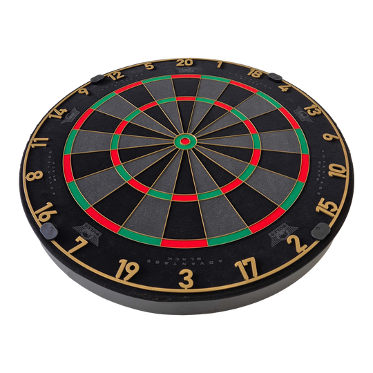 Cible de fléchettes en acier Bulls NL Advantage Black Edition Dieses Foto stellt das BullsNL Advantage Black Edition Steeldartboard dar. Es ist ein weiteres Bild dieses Dartboards.