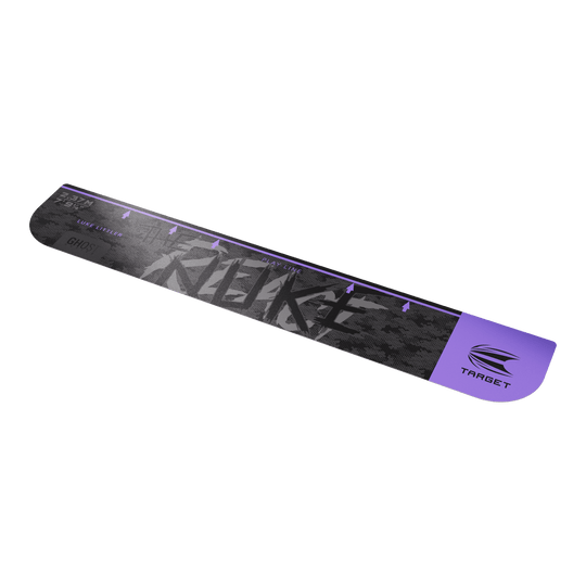 Abgebildet ist die Target Throw Line Ghost-Series Luke Littler Abwurflinie. Das Produkt wird für den Wurfbereich im Dart genutzt.