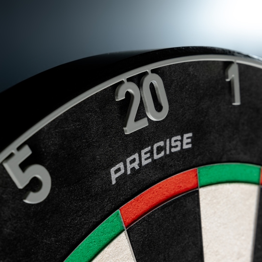 Cible de fléchettes Precise 180 Endorphine en acier avec anneau numéroté - Gris nordique Das Bild zeigt das Precise 180 Endorphine Steeldartboard mit Nummernring in Nordic Grey. Dieses Produkt zeichnet sich durch seine hochwertige Verarbeitung aus.