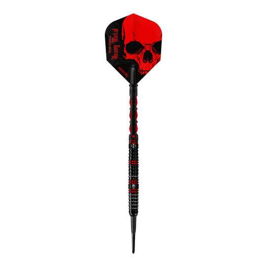 Fléchettes souples en métal lourd Ryan Searle de Harrow Der abgebildete Dartpfeil ist der „Harrows Ryan Searle Heavy Metal Softdart“. Er hat ein auffälliges schwarzes Design mit roten Elementen und einem Totenkopf auf dem Flight.