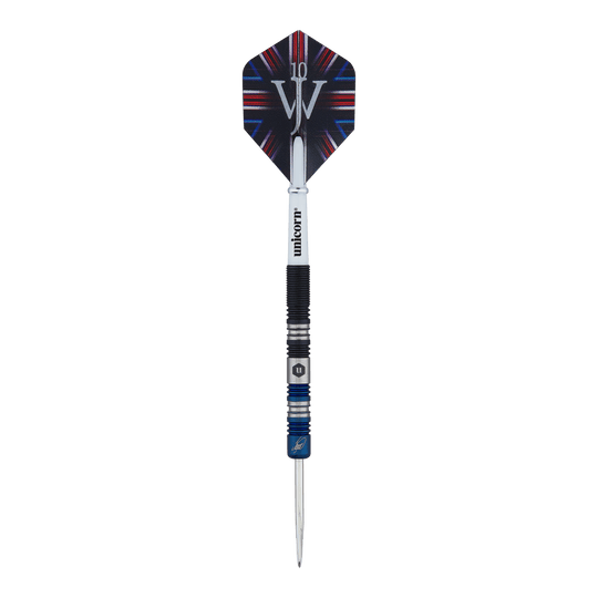 Fléchettes en acier bicolore Unicorn The Machine James Wade Das Bild zeigt einen Steeldart der Marke "Unicorn The Machine James Wade Two-Tone". Der Dart hat ein schwarz-blaues Design und ein Flight mit einem auffälligen Muster.