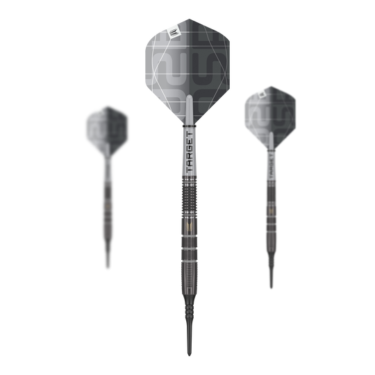 Fléchettes souples Target Nathan Aspinall X Echo - 18 g Das Bild zeigt drei Target Nathan Aspinall X Echo Softdarts mit einem Gewicht von 18g. Die Darts haben ein modernes, silbergraues Design und sind deutlich mit dem Markennamen "TARGET" beschriftet.