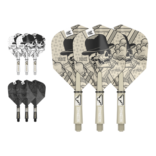 Kit de tige de vol Target Ink Dimitri Van Den Bergh Das Bild zeigt drei unterschiedlich gestaltete Dartflights und -schäfte mit einem Totenkopf-Motiv und dem Text "Dream Maker". Die Designs sind in den Farben Beige, Schwarz und Weiß gehalten.