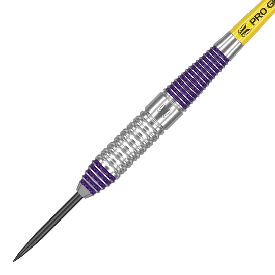 Fléchettes en acier Target Luke Littler en laiton - 22 g Das Bild zeigt einen Target Luke Littler Brass Steeldart mit einem Gewicht von 22g. Der Dart hat silberne und violette Rillen am Griff sowie eine gelbe Beschriftung am Schaft.