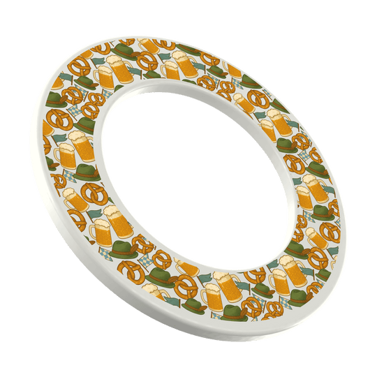 Festival de la bière McDart - Cadre de cible Das Bild zeigt das Produkt McDart Bierfest Dartboard Surround. Es ist ein runder Schutzring für Dartboards im Bierfest-Stil.