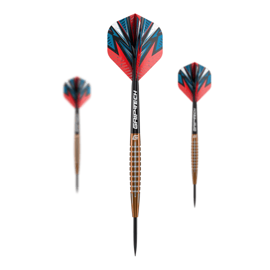 Fléchettes en acier tungstène GOAT Quarterback V1 Das Bild zeigt drei GOAT Quarterback V1 Tungsten Steeldarts. Die Pfeile haben bunte Flights in Rot, Blau und Schwarz sowie einen bronzefarbenen, gerillten Schaft.