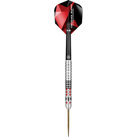 Shot Michael Smith atteint des fléchettes en acier Auf dem Bild ist ein Steeldartpfeil mit einem silbernen, schwarzen und roten Design zu sehen. Am Dartflight steht der Name "Michael Smith" und "World Champion".