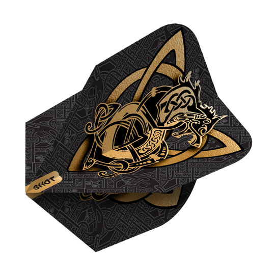 Vols Shot Viking Wolf n° 6 Das Bild zeigt die Shot Viking Wolf No6 Flights mit einem eindrucksvollen goldenen Wikinger-Wolf-Design auf schwarzem Hintergrund. Die Flights sind mit detailreichen, nordisch inspirierten Mustern verziert.