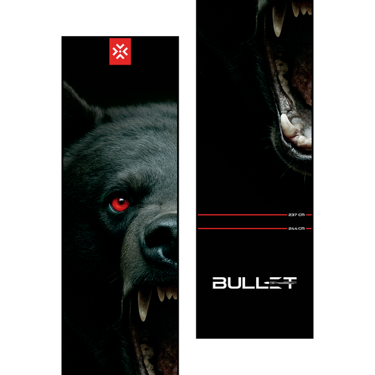 Tapis de fléchettes Bullet Shred Die Bullet Shred Dartmatte ist auf dem Bild abgebildet. Diese Dartmatte schützt den Boden und markiert den Wurfbereich beim Dartspielen.