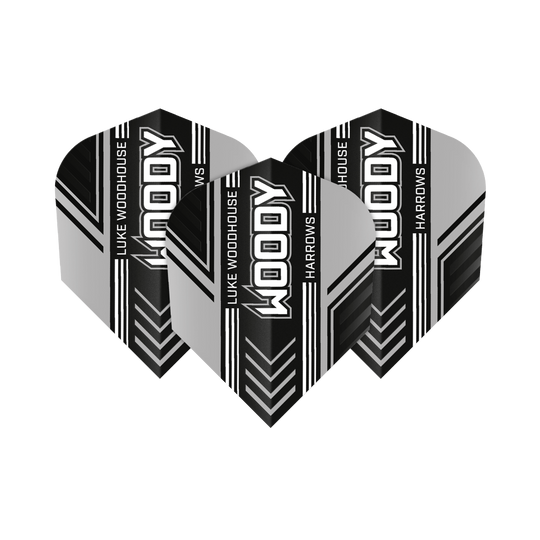Harrows Prime Luke Woodhouse Woody No6 Vols Das Bild zeigt drei Dart-Flights mit dem Aufdruck "WOODY", "LUKE WOODHOUSE" und "HARROWS". Die Flights sind in Schwarz, Weiß und Grau gestaltet und haben ein modernes Streifendesign.